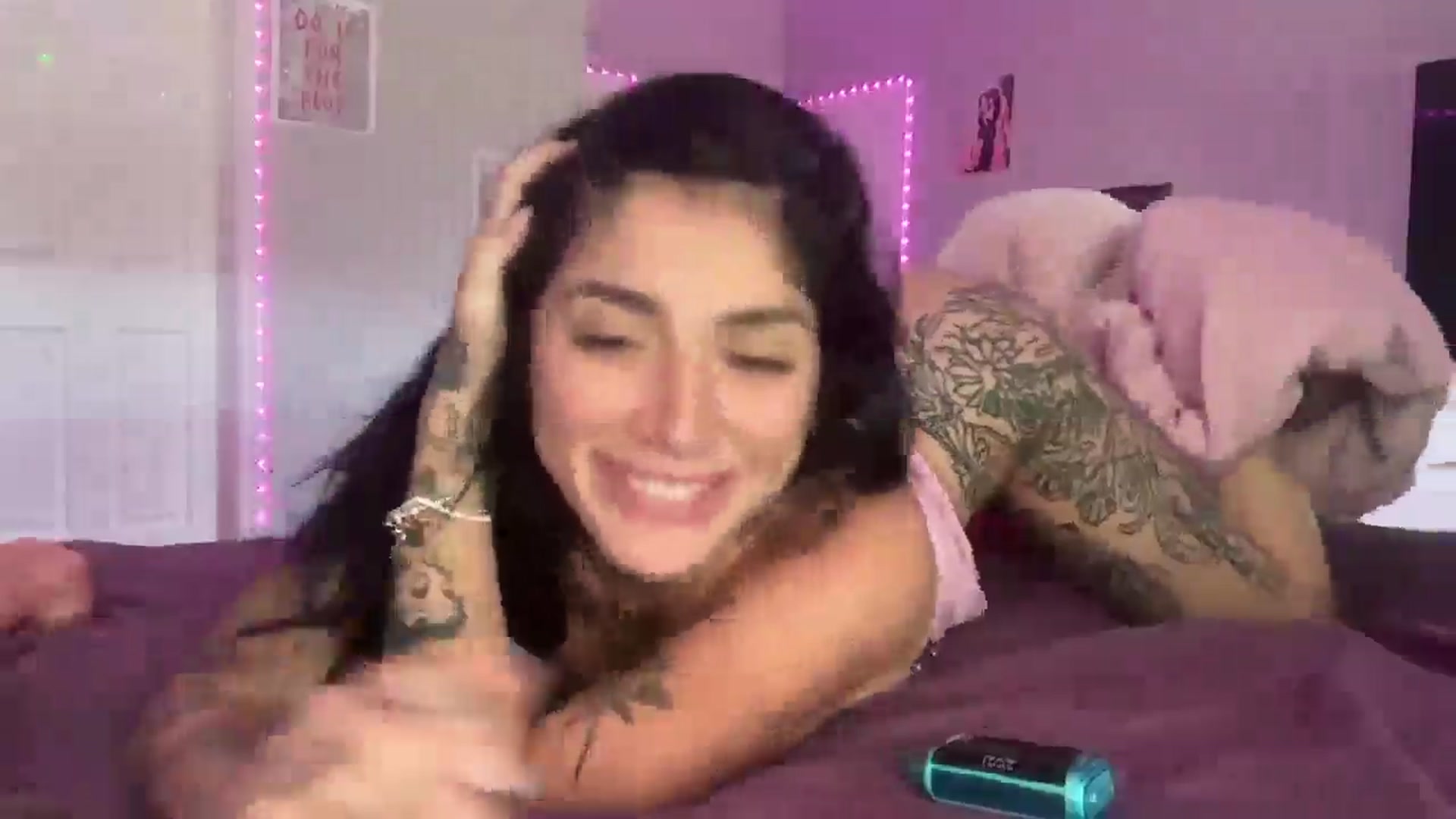 Gallery image thumbnail from JazmineJadexo's myfreecams stream on, 07/24/2025, 17:35 image 11 of 20