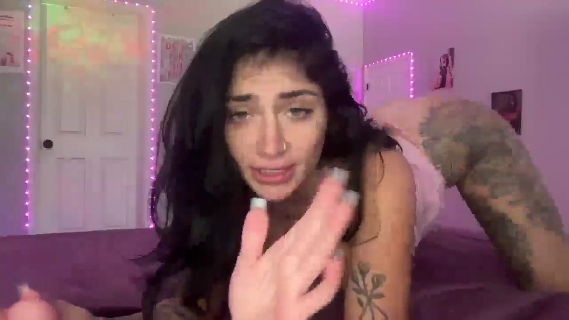 Gallery image thumbnail from JazmineJadexo's myfreecams stream on, 07/25/2025, 16:52 image 2 of 20
