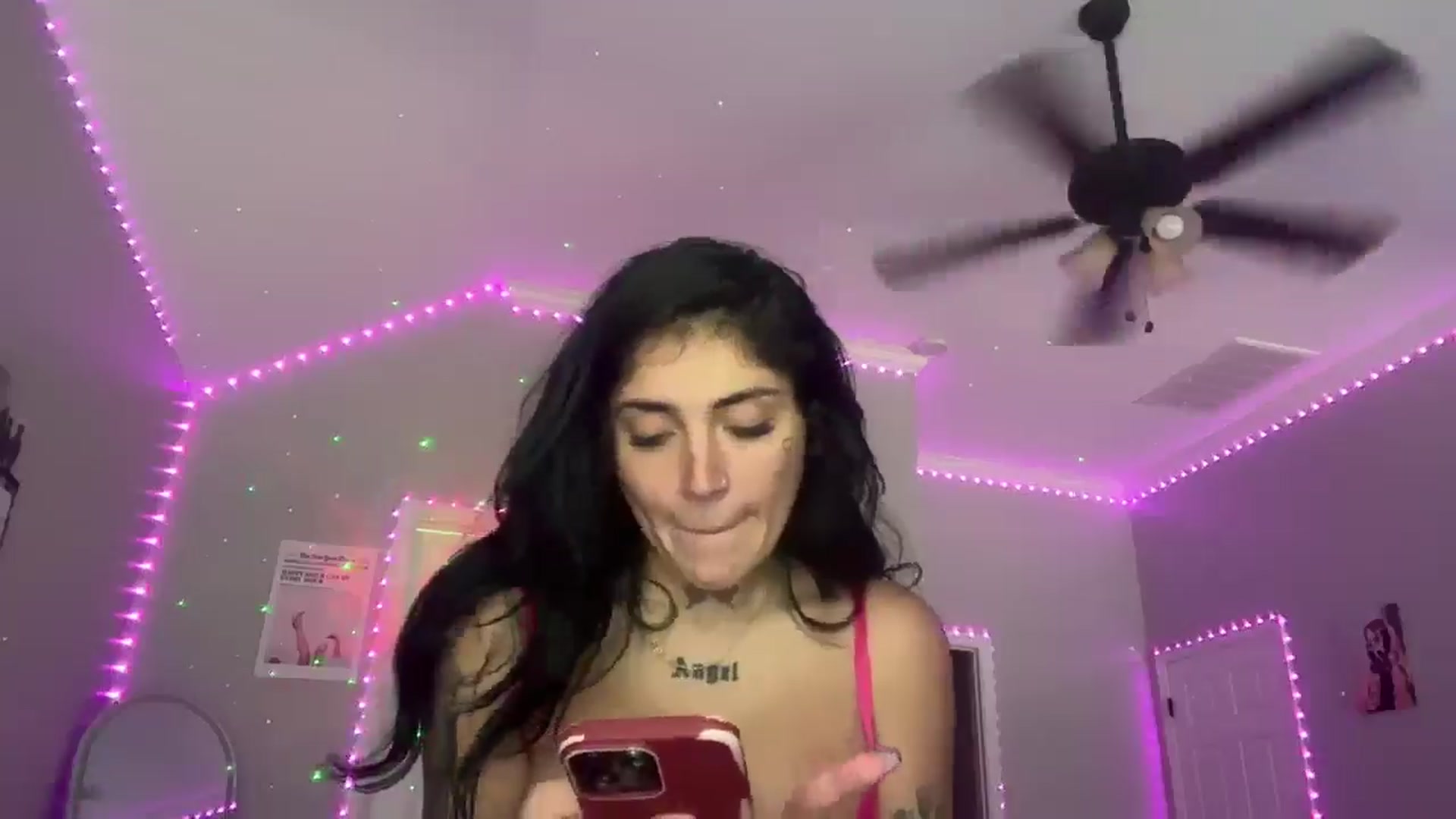 Gallery image thumbnail from JazmineJadexo's myfreecams stream on, 07/25/2025, 16:52 image 13 of 20