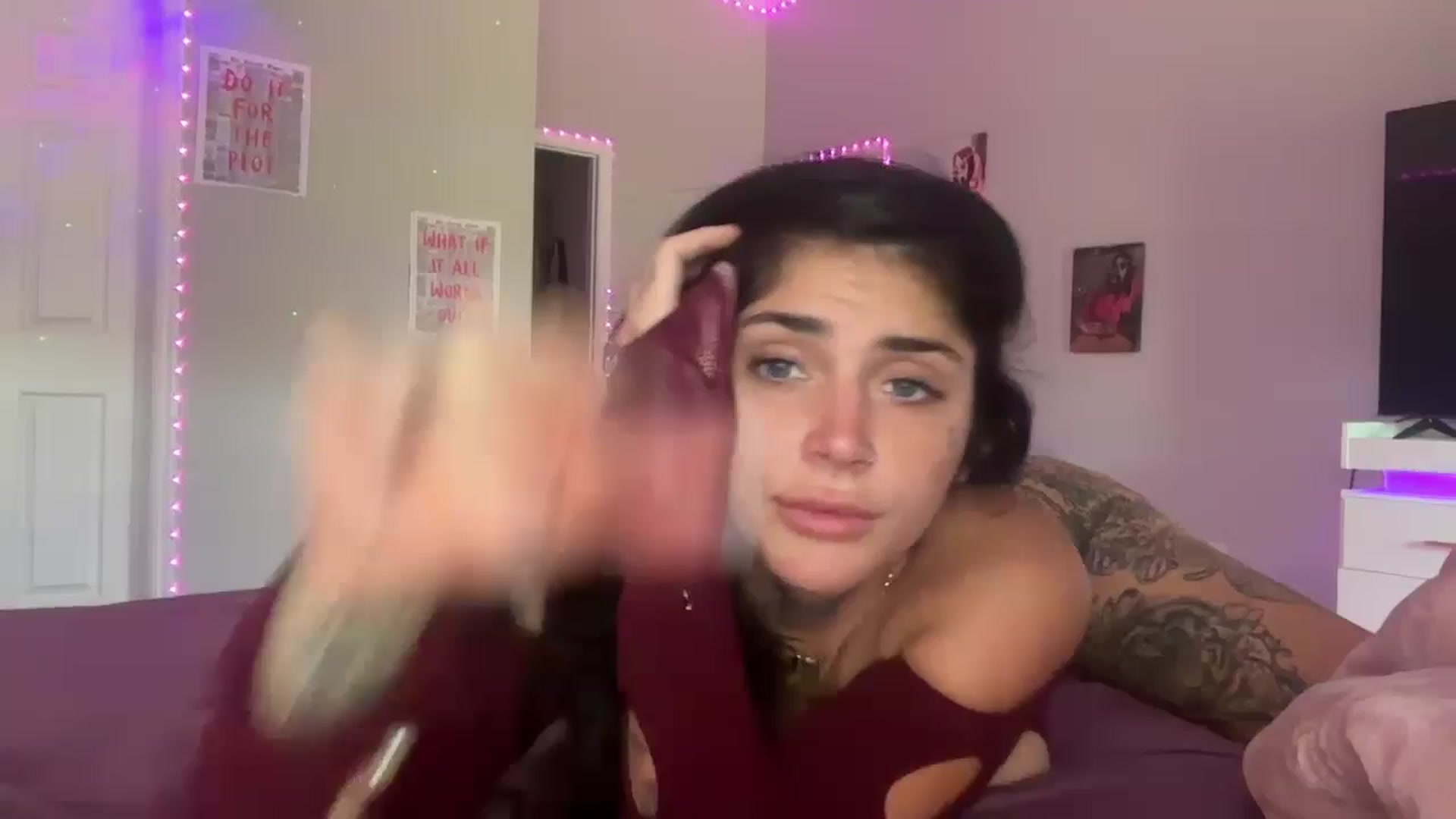 Gallery image thumbnail from JazmineJadexo's myfreecams stream on, 07/29/2025, 16:29 image 14 of 20