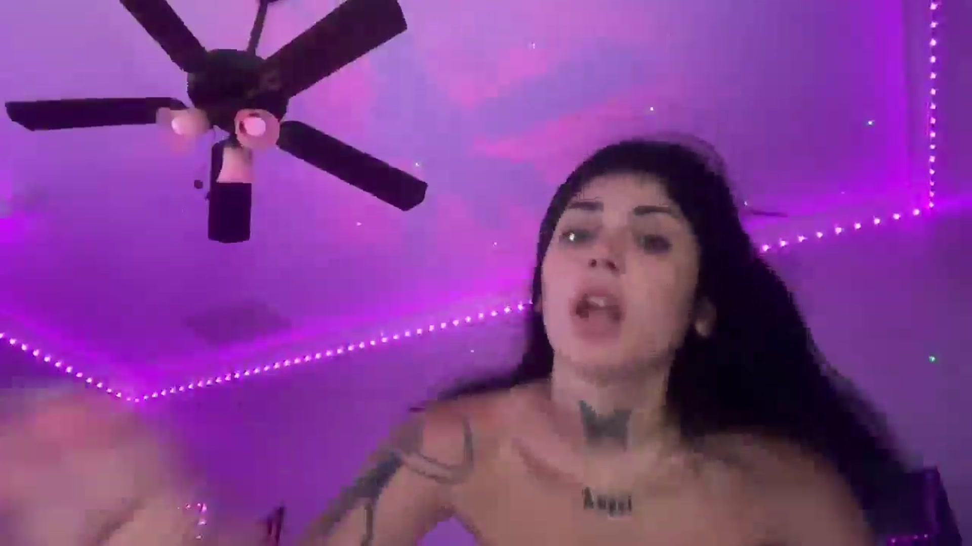 Gallery image thumbnail from JazmineJadexo's myfreecams stream on, 08/01/2025, 18:37 image 4 of 20