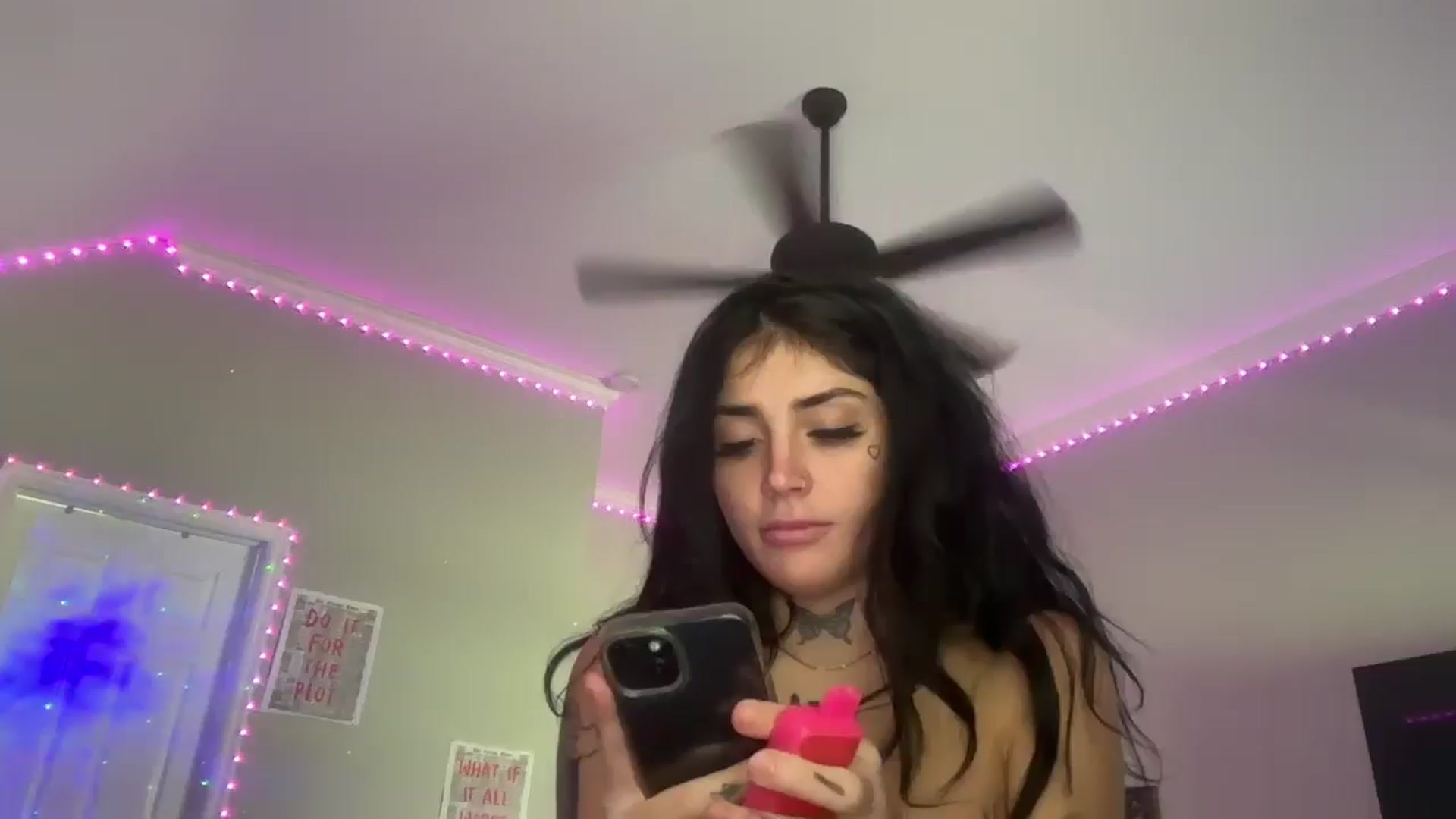 Gallery image thumbnail from JazmineJadexo's myfreecams stream on, 08/08/2025, 17:49 image 1 of 20
