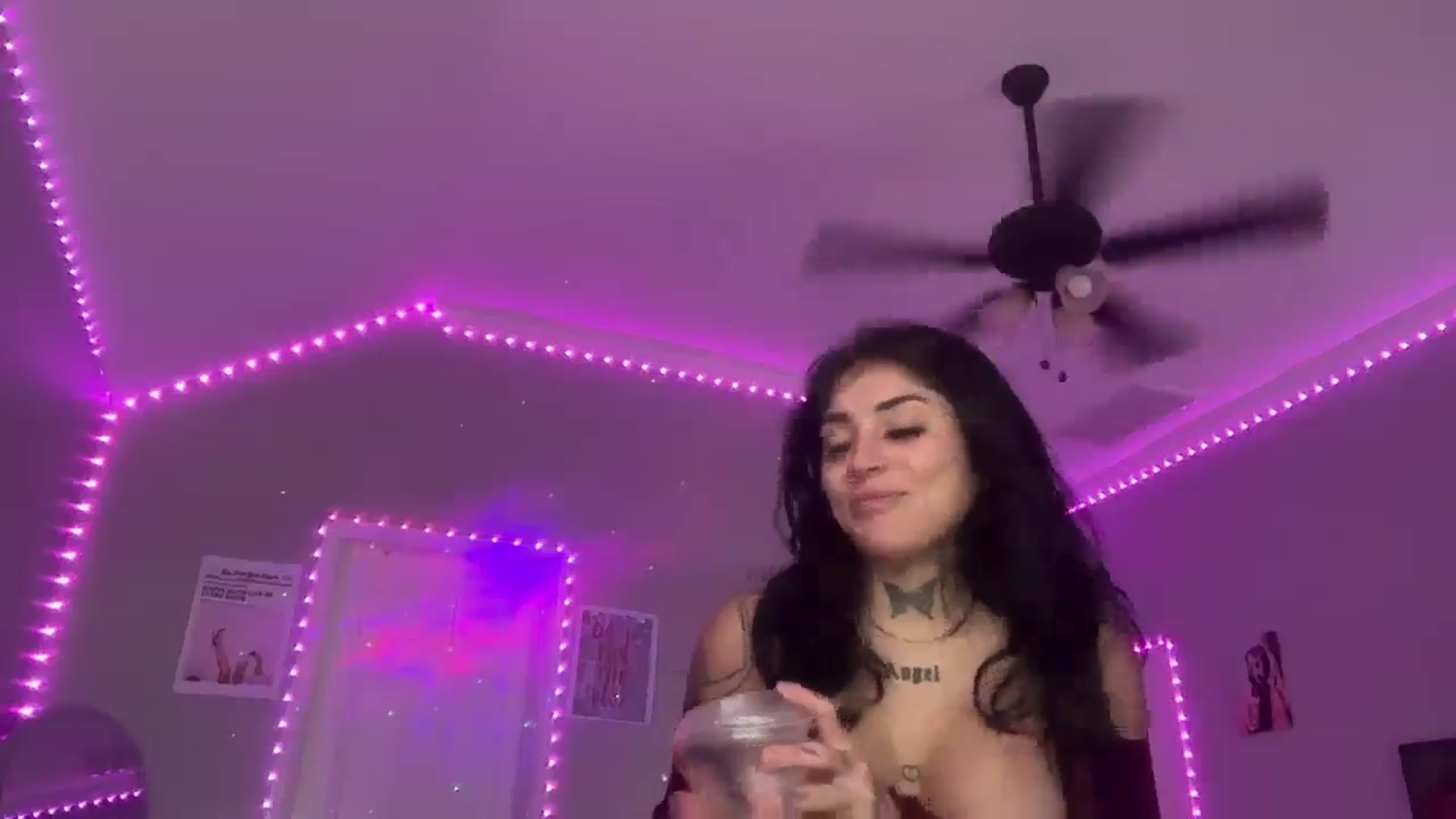 Gallery image thumbnail from JazmineJadexo's myfreecams stream on, 08/12/2025, 15:59 image 15 of 20