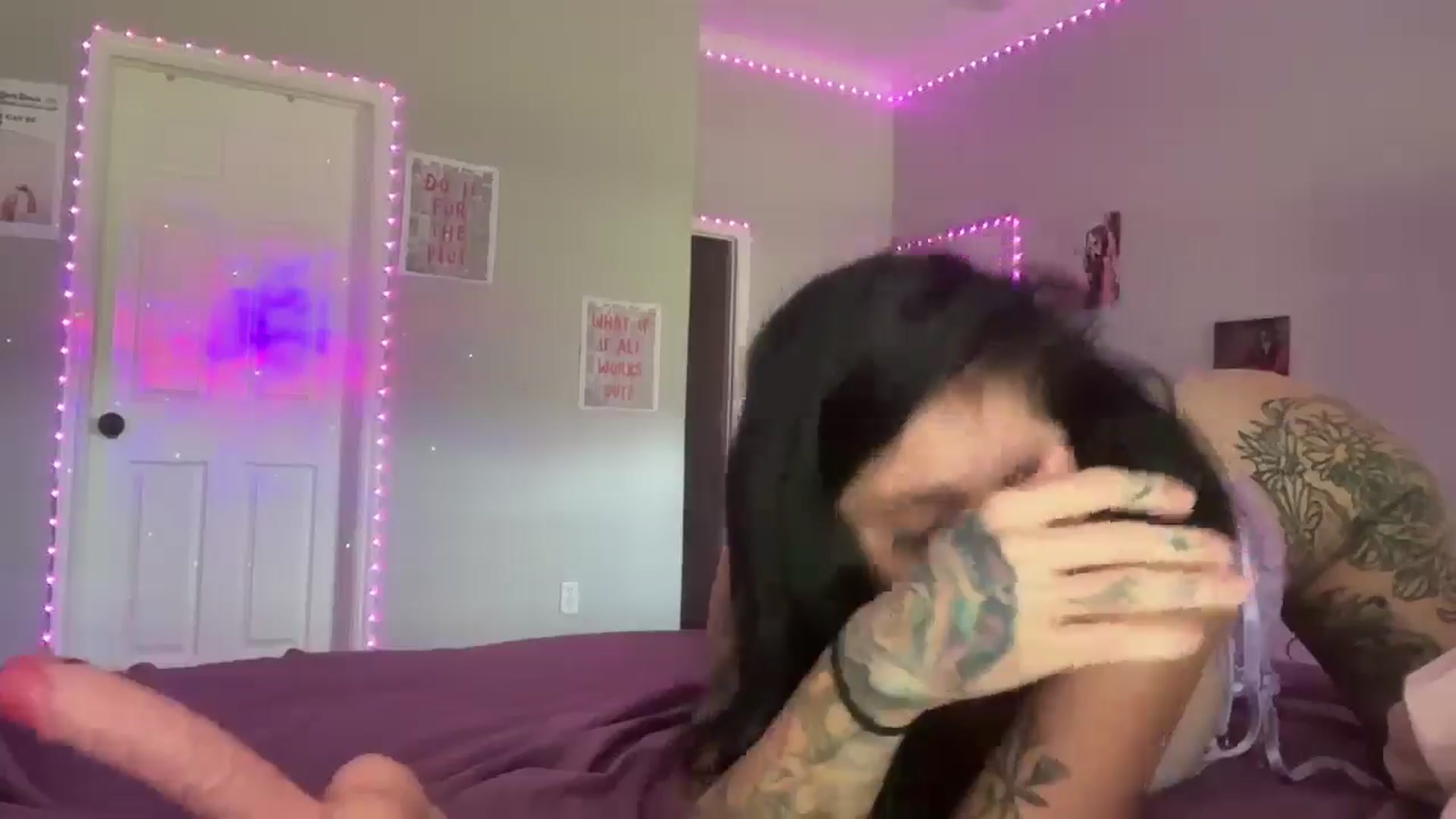 Gallery image thumbnail from JazmineJadexo's myfreecams stream on, 08/13/2025, 17:13 image 6 of 20