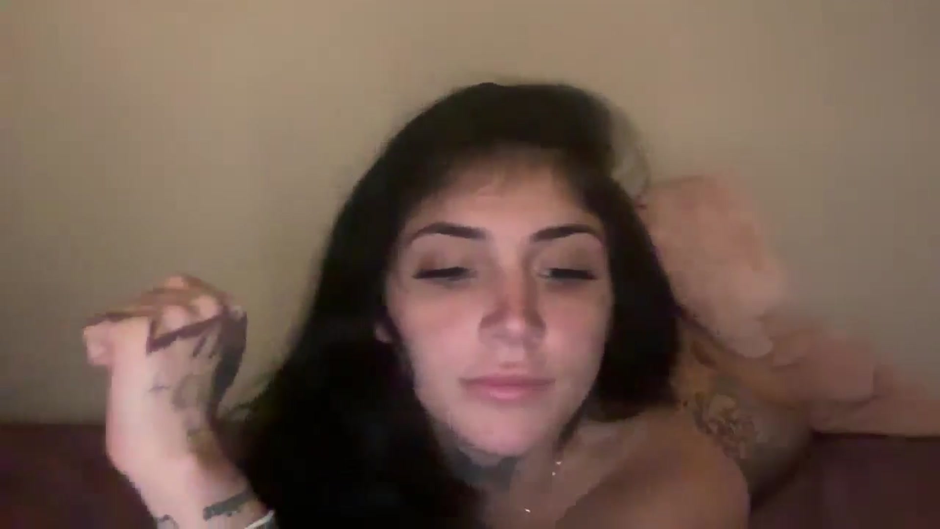 Gallery image thumbnail from JazmineJadexo's myfreecams stream on, 09/19/2025, 11:03 image 9 of 20
