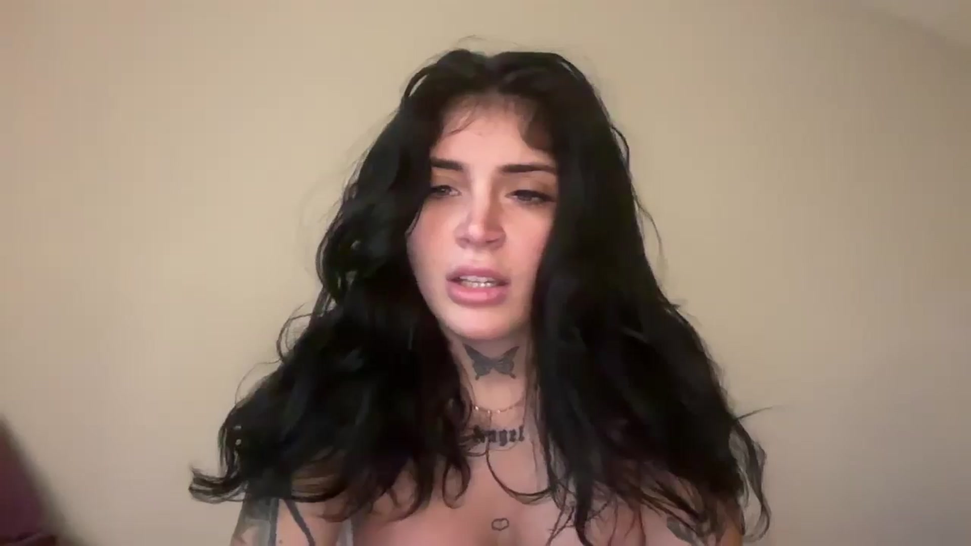 Gallery image thumbnail from JazmineJadexo's myfreecams stream on, 09/19/2025, 11:45 image 9 of 20