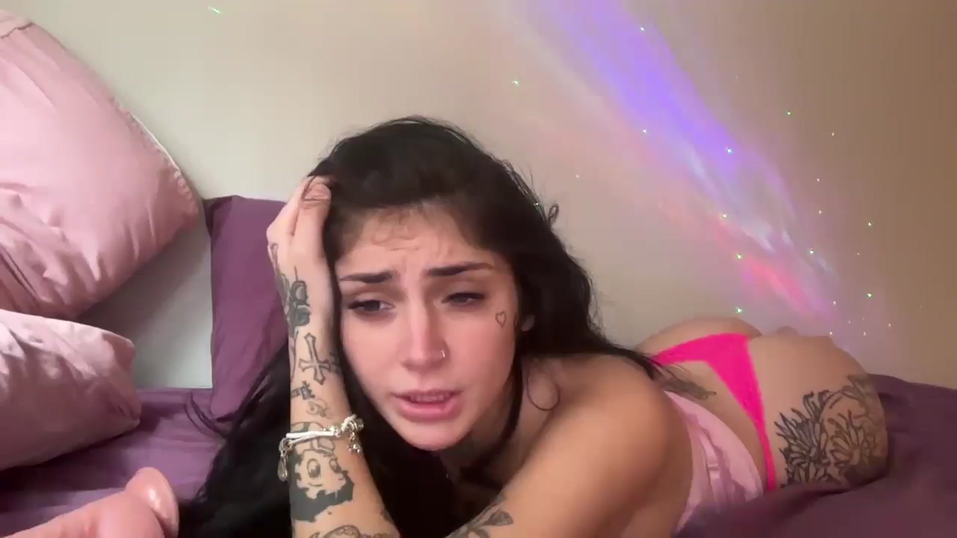 Gallery image thumbnail from JazmineJadexo's myfreecams stream on, 09/22/2025, 15:29 image 1 of 20