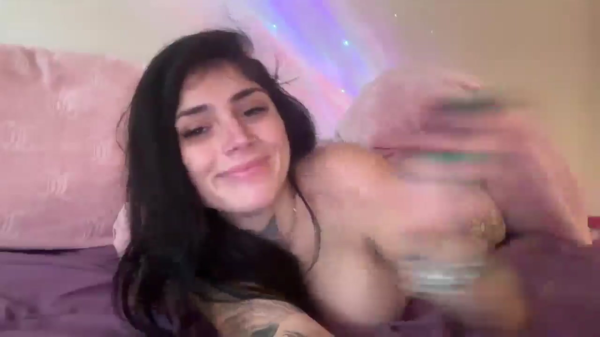 Gallery image thumbnail from JazmineJadexo's myfreecams stream on, 09/22/2025, 16:07 image 8 of 20