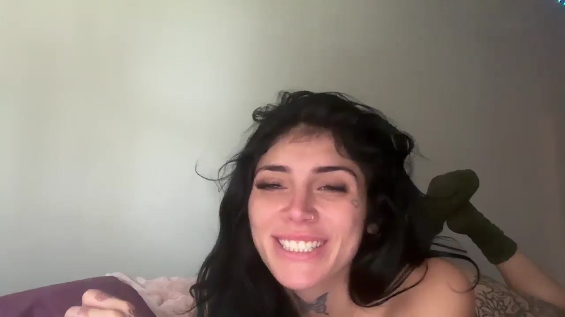 Gallery image thumbnail from JazmineJadexo's myfreecams stream on, 11/12/2025, 14:56 image 17 of 20