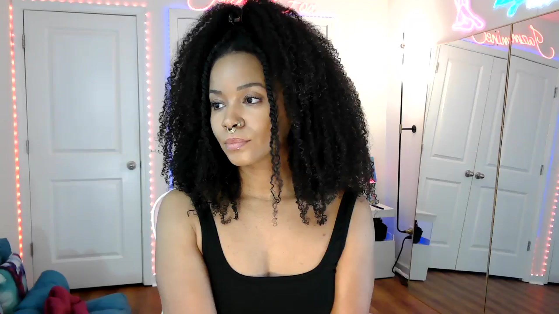 Gallery image thumbnail from Jazminefox's myfreecams stream on, 05/06/2026, 17:38 image 1 of 20