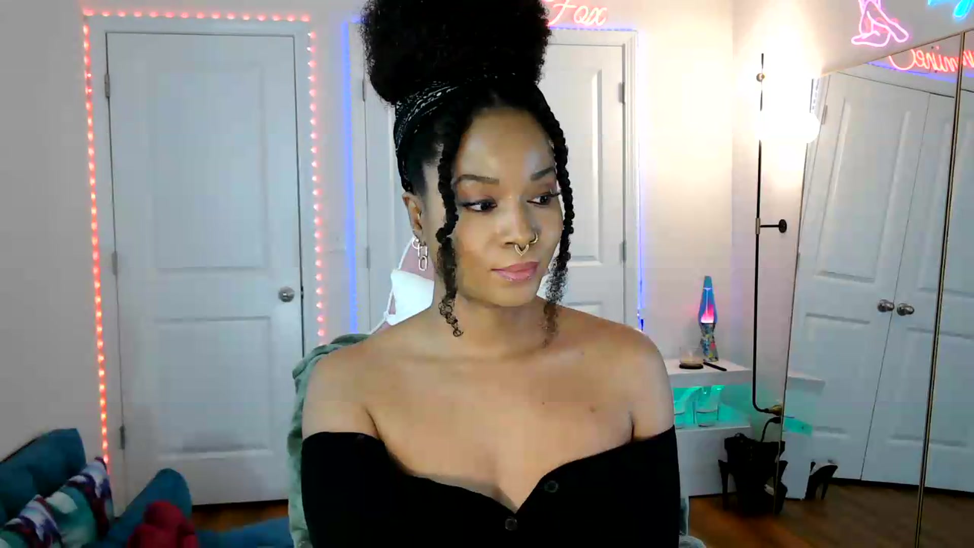Gallery image thumbnail from Jazminefox's myfreecams stream on, 06/01/2026, 17:52 image 6 of 20