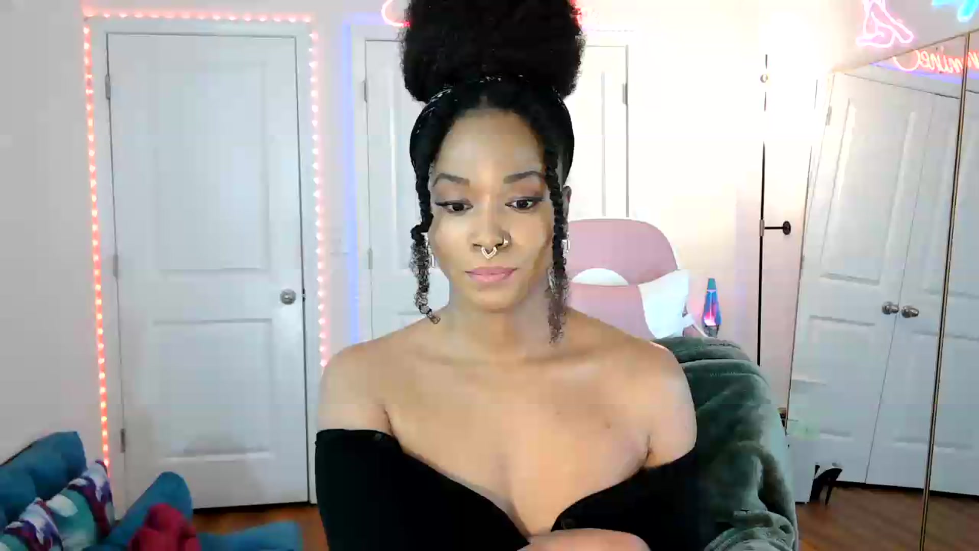 Gallery image thumbnail from Jazminefox's myfreecams stream on, 06/01/2026, 17:52 image 1 of 20
