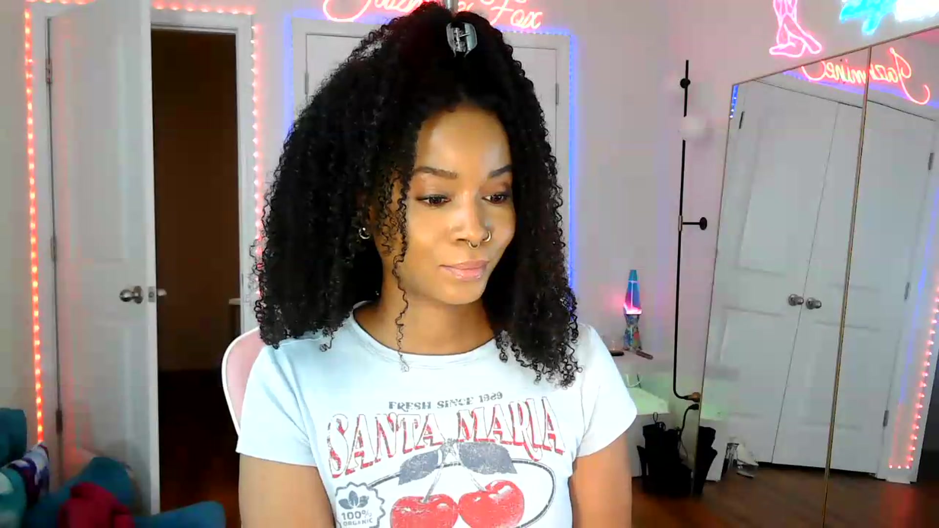 Gallery image thumbnail from Jazminefox's myfreecams stream on, 06/16/2026, 16:00 image 15 of 20
