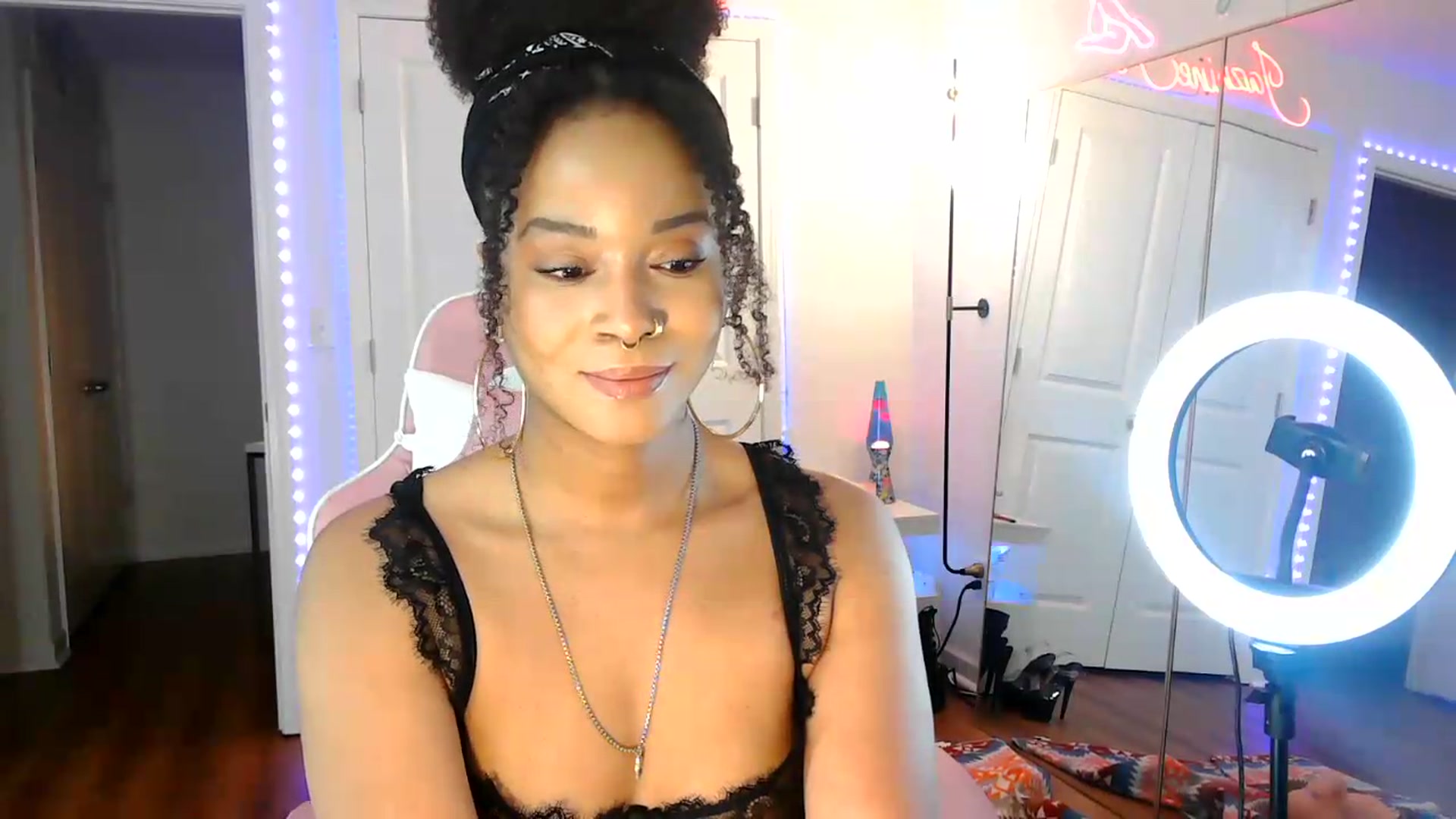 Gallery image thumbnail from Jazminefox's myfreecams stream on, 07/08/2026, 02:11 image 3 of 20