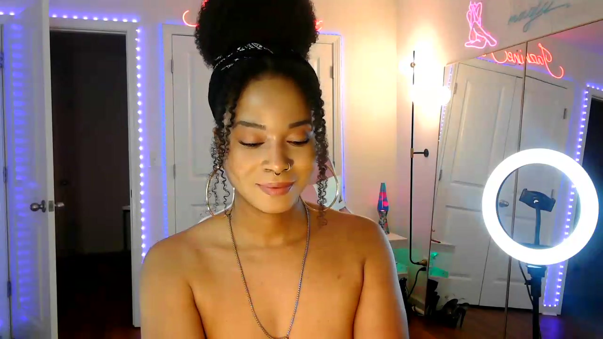 Gallery image thumbnail from Jazminefox's myfreecams stream on, 07/08/2026, 02:11 image 13 of 20