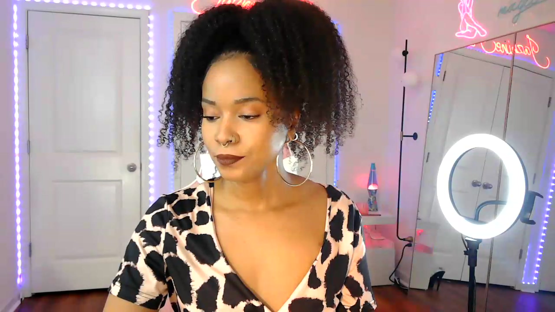 Gallery image thumbnail from Jazminefox's myfreecams stream on, 07/11/2026, 23:46 image 9 of 20