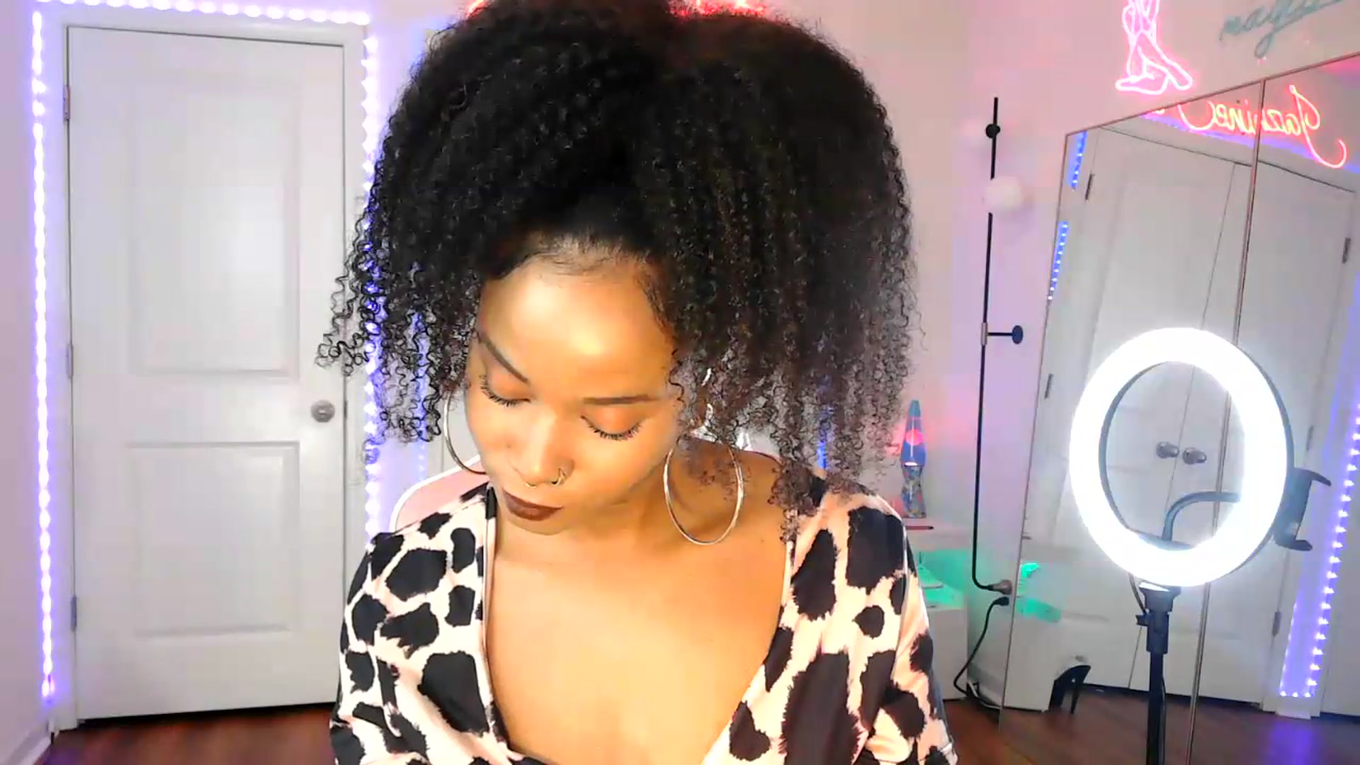 Gallery image thumbnail from Jazminefox's myfreecams stream on, 07/11/2026, 23:46 image 20 of 20