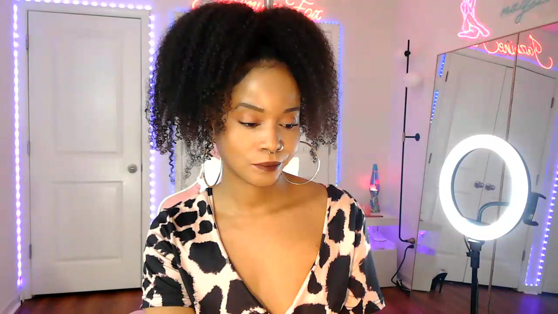 Gallery image thumbnail from Jazminefox's myfreecams stream on, 07/11/2026, 23:46 image 10 of 20