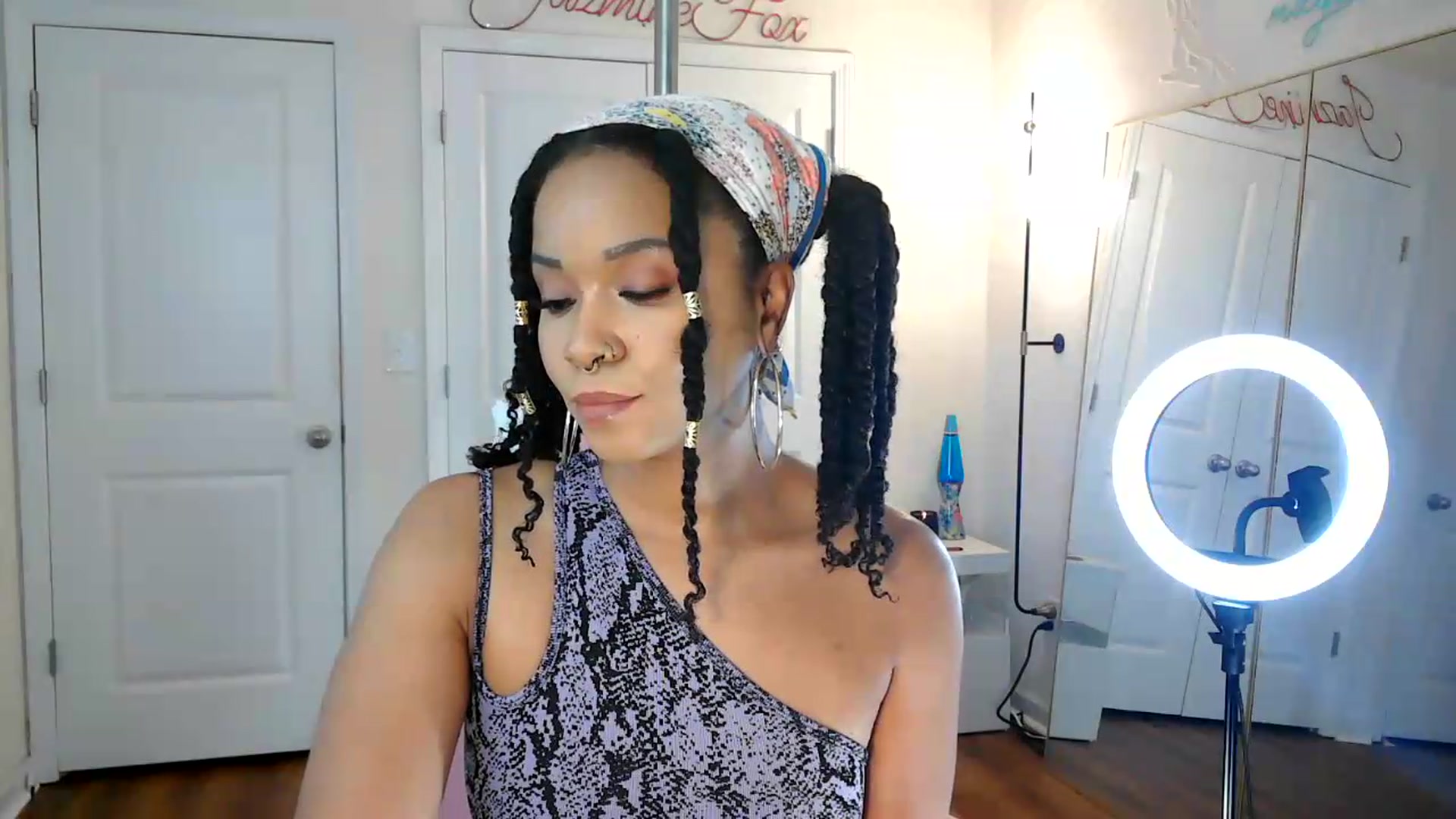 Gallery image thumbnail from Jazminefox's myfreecams stream on, 07/15/2026, 23:07 image 20 of 20