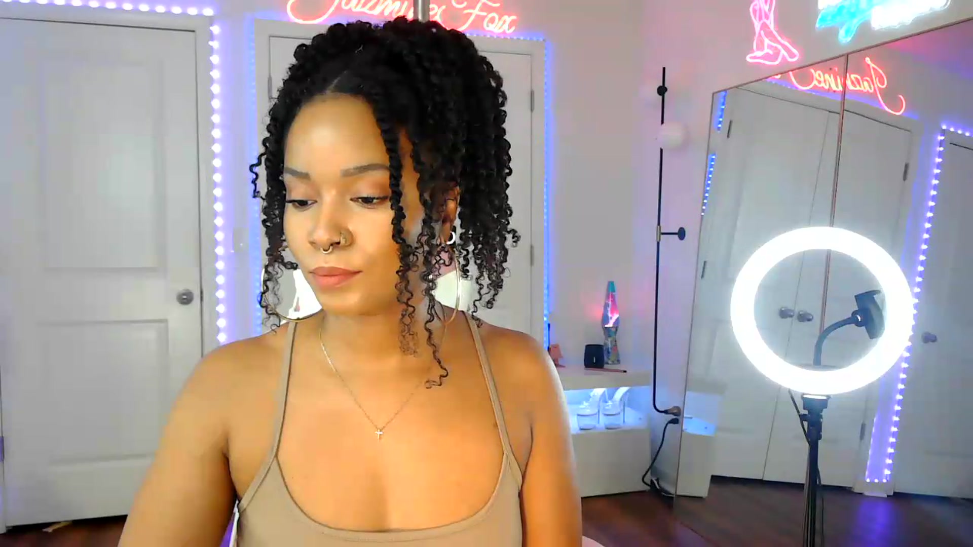 Gallery image thumbnail from Jazminefox's myfreecams stream on, 07/17/2026, 21:08 image 7 of 20