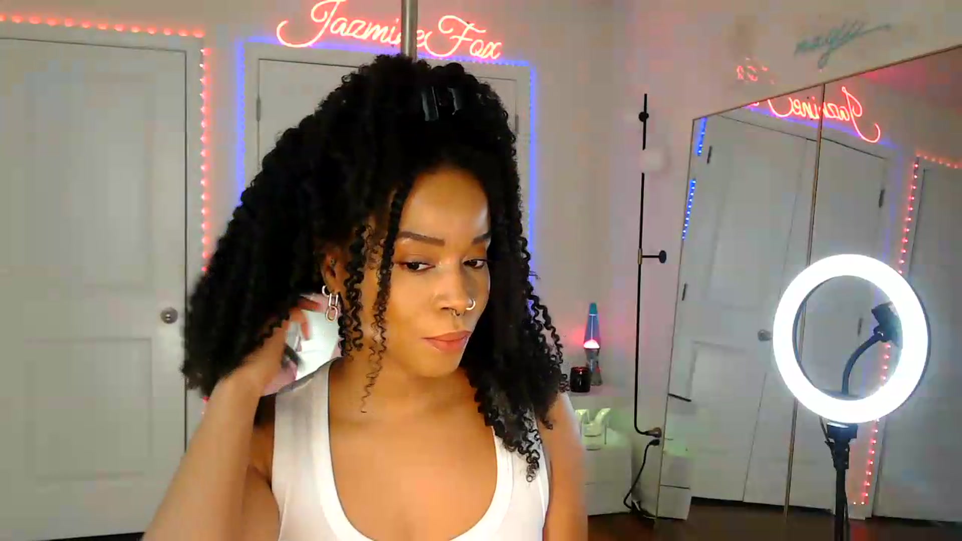 Gallery image thumbnail from Jazminefox's myfreecams stream on, 07/20/2026, 20:18 image 11 of 20