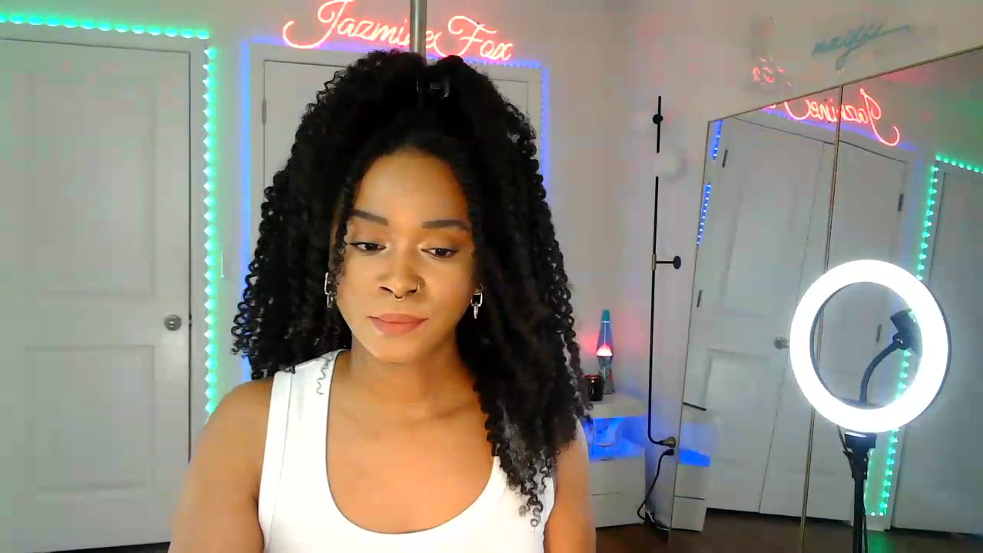 Gallery image thumbnail from Jazminefox's myfreecams stream on, 07/20/2026, 20:18 image 18 of 20