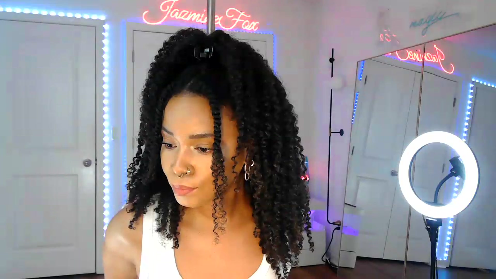 Gallery image thumbnail from Jazminefox's myfreecams stream on, 07/20/2026, 20:18 image 14 of 20