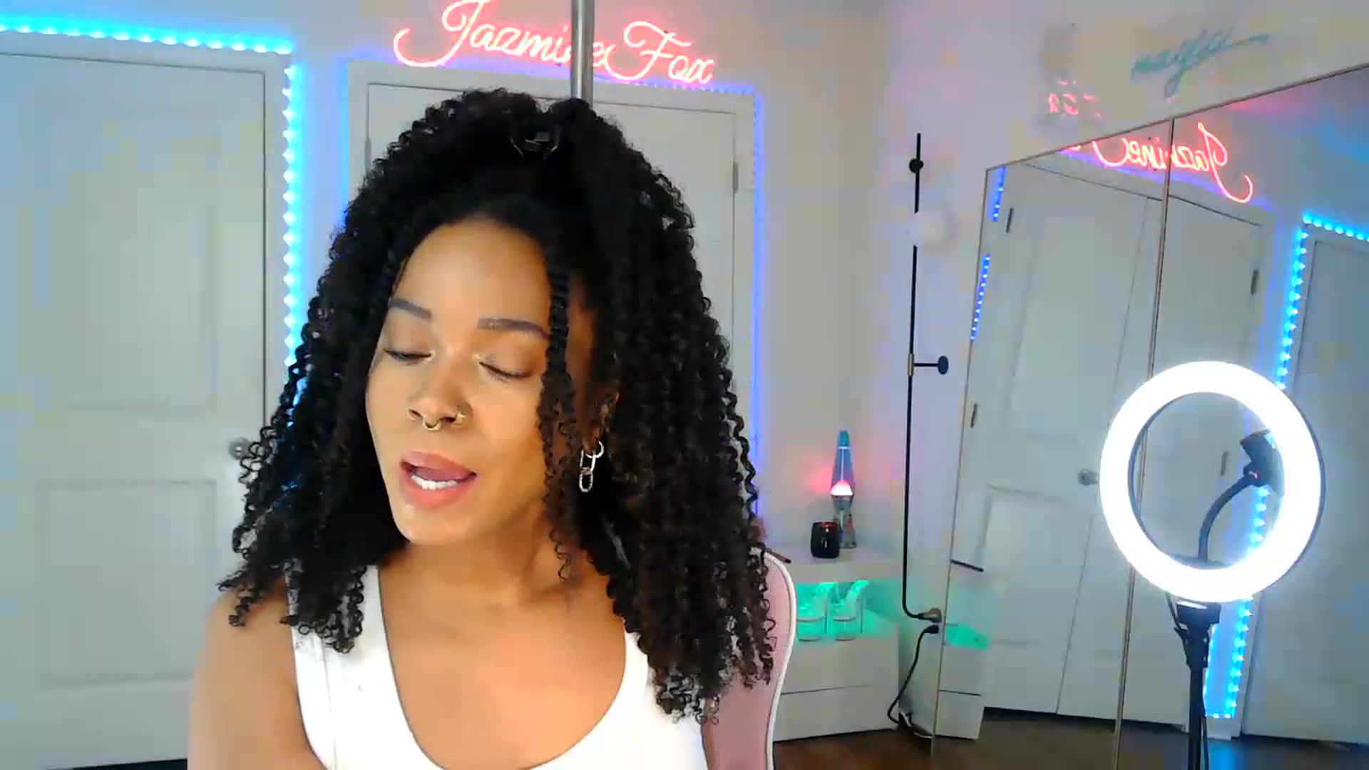 Gallery image thumbnail from Jazminefox's myfreecams stream on, 07/20/2026, 20:18 image 17 of 20