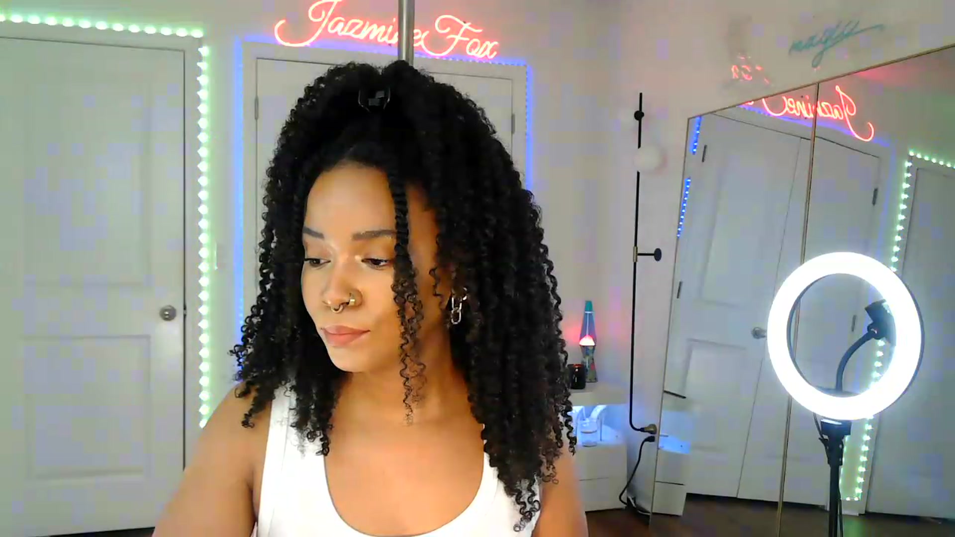 Gallery image thumbnail from Jazminefox's myfreecams stream on, 07/20/2026, 20:18 image 15 of 20
