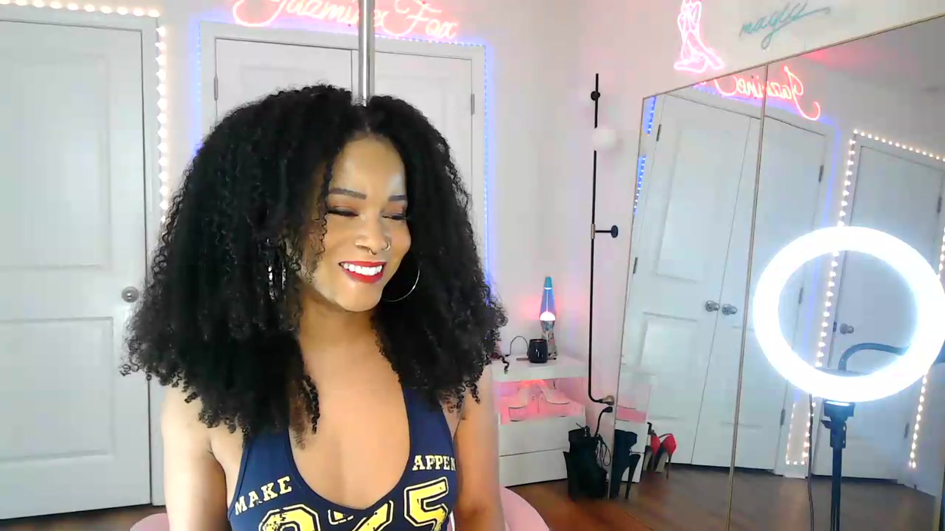 Gallery image thumbnail from Jazminefox's myfreecams stream on, 07/30/2026, 17:40 image 14 of 20