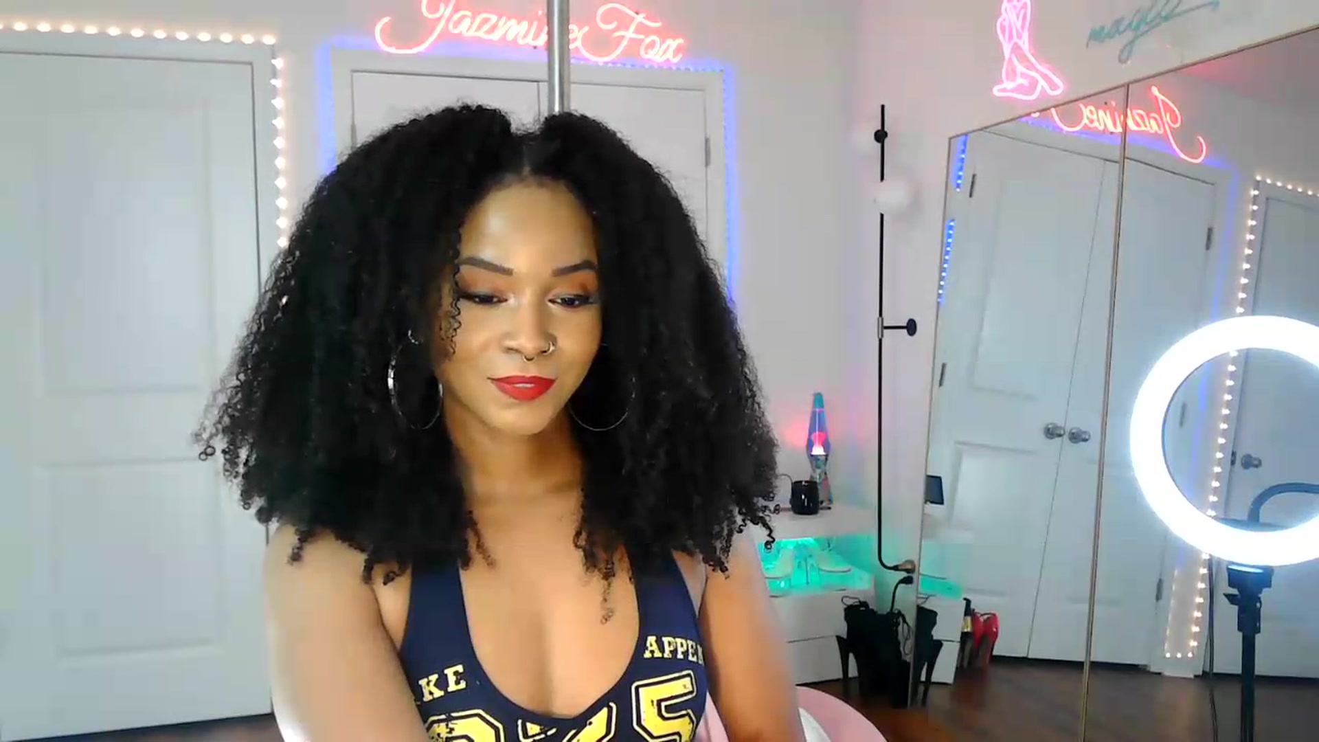 Gallery image thumbnail from Jazminefox's myfreecams stream on, 07/30/2026, 19:04 image 7 of 20