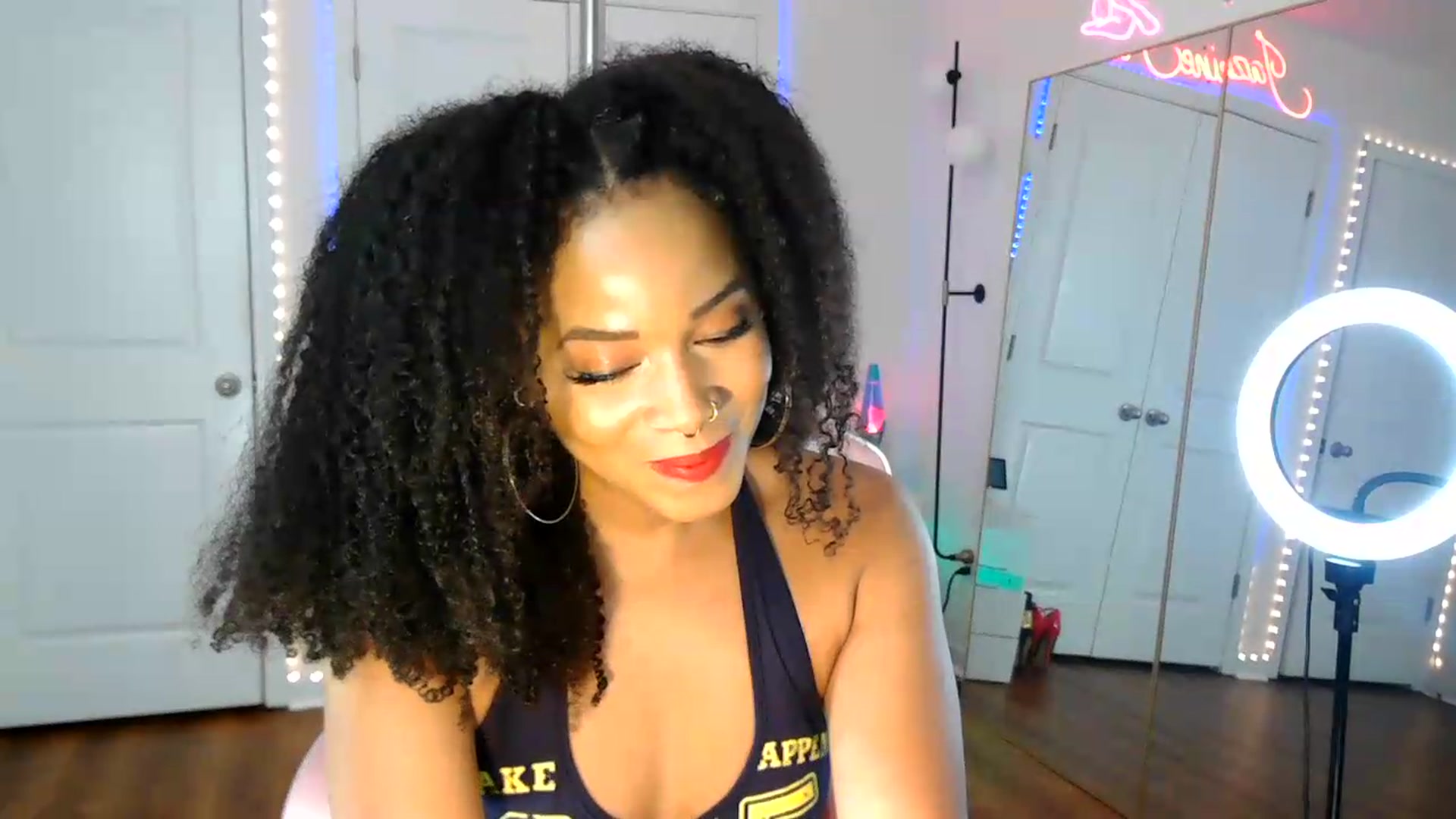 Gallery image thumbnail from Jazminefox's myfreecams stream on, 07/30/2026, 19:04 image 15 of 20