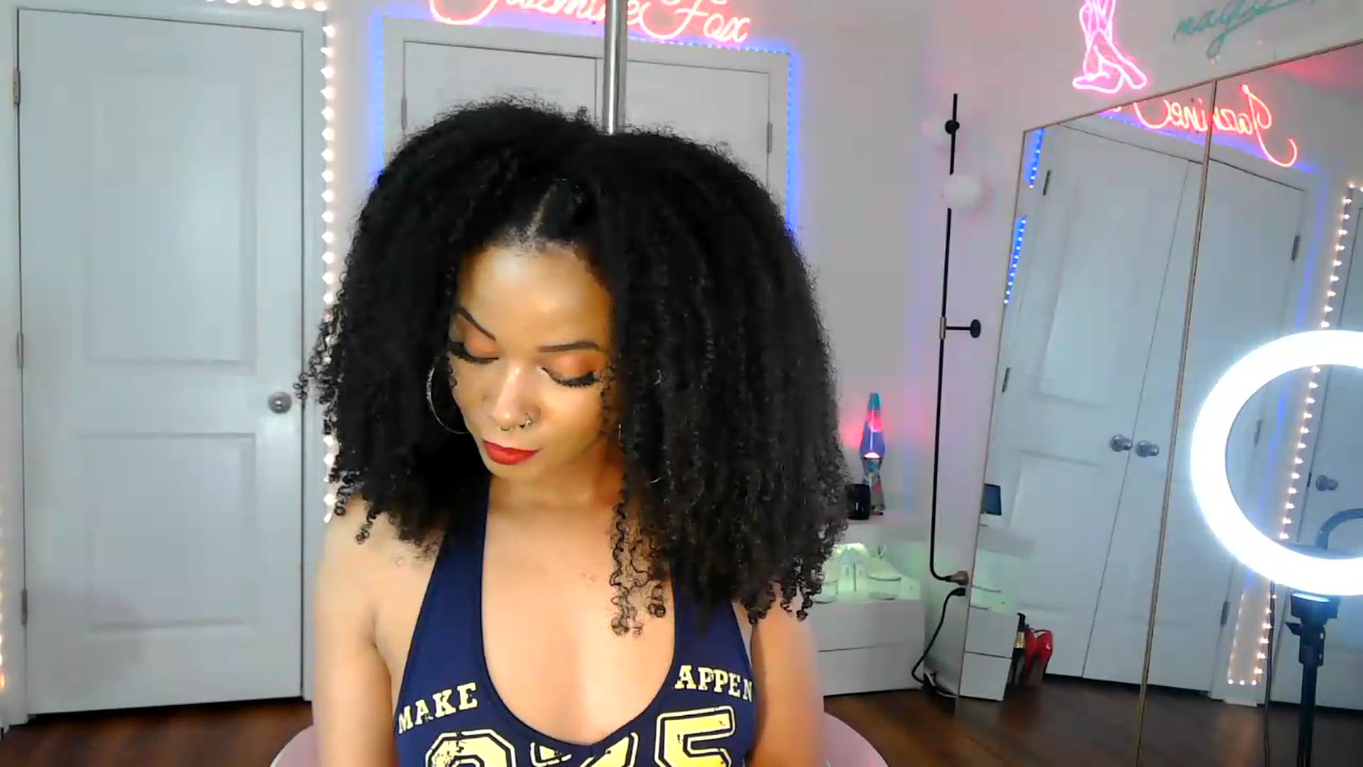 Gallery image thumbnail from Jazminefox's myfreecams stream on, 07/30/2026, 23:23 image 16 of 20
