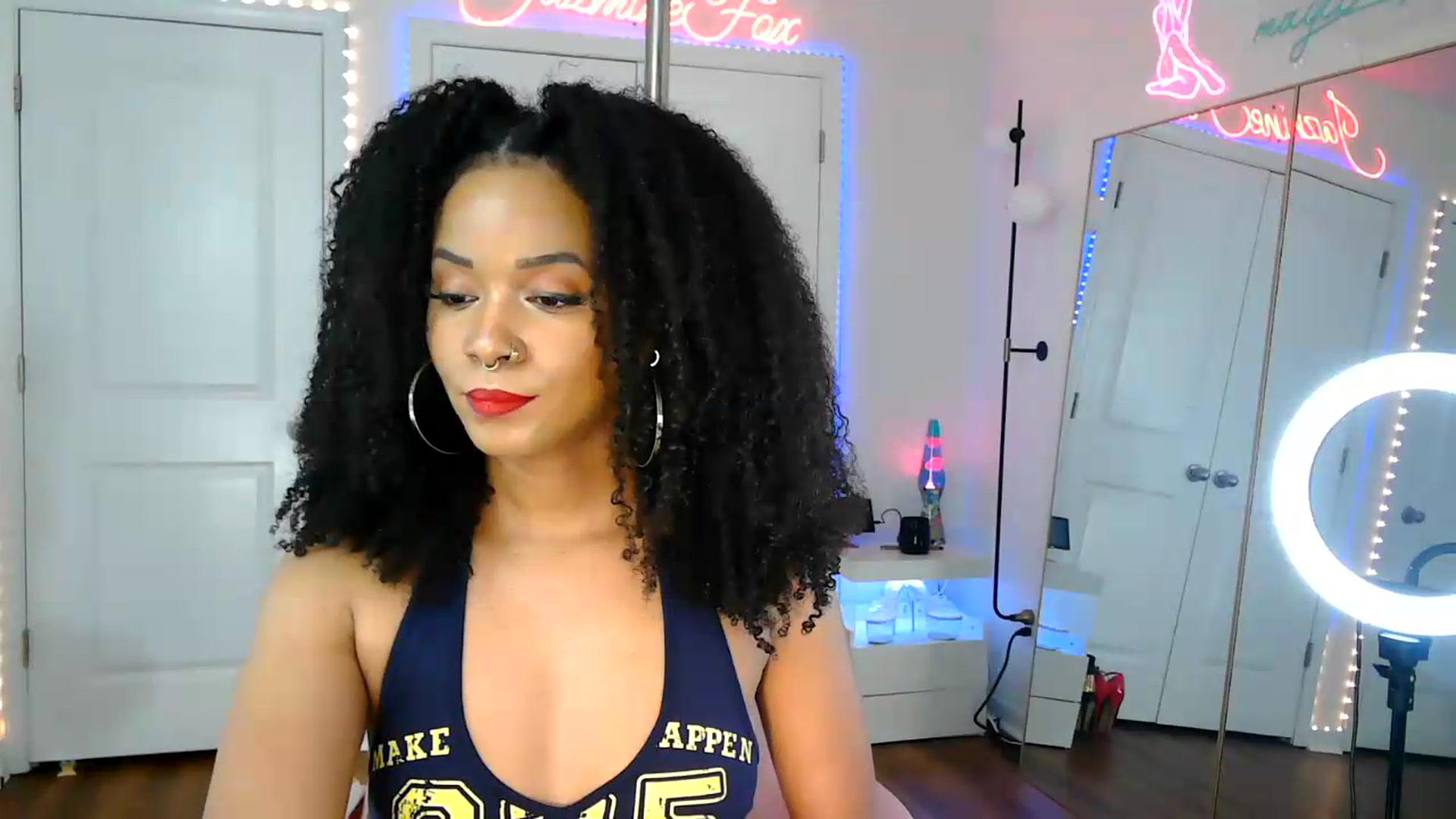 Gallery image thumbnail from Jazminefox's myfreecams stream on, 07/30/2026, 23:23 image 19 of 20