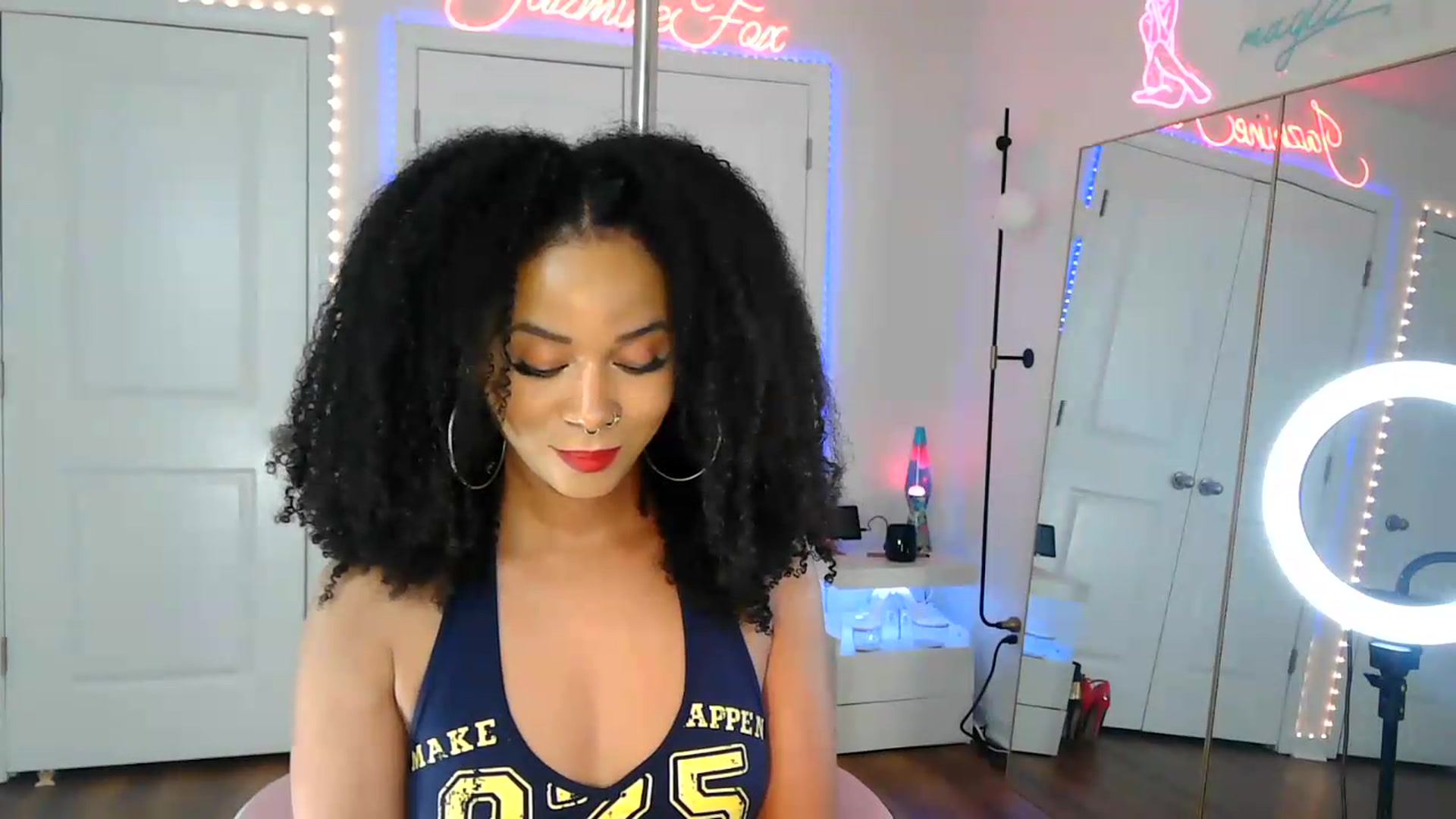 Gallery image thumbnail from Jazminefox's myfreecams stream on, 07/31/2026, 24:21 image 9 of 20