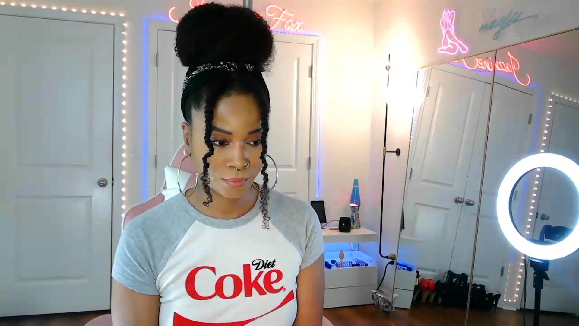Gallery image thumbnail from Jazminefox's myfreecams stream on, 08/04/2026, 19:07 image 2 of 20