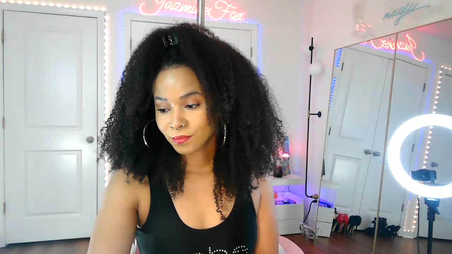 Gallery image thumbnail from Jazminefox's myfreecams stream on, 08/05/2026, 19:23 image 2 of 20