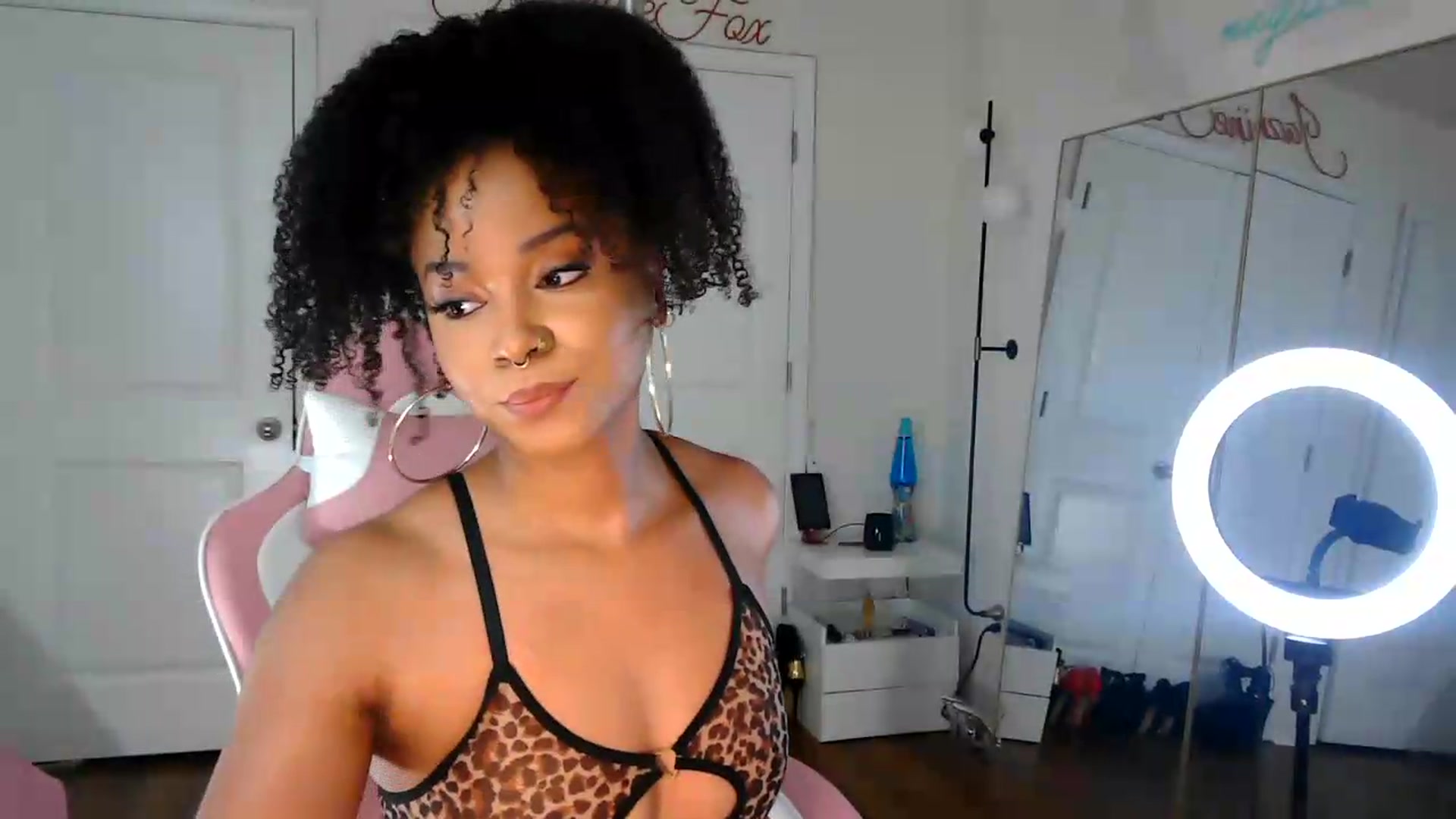 Gallery image thumbnail from Jazminefox's myfreecams stream on, 08/15/2026, 21:10 image 20 of 20