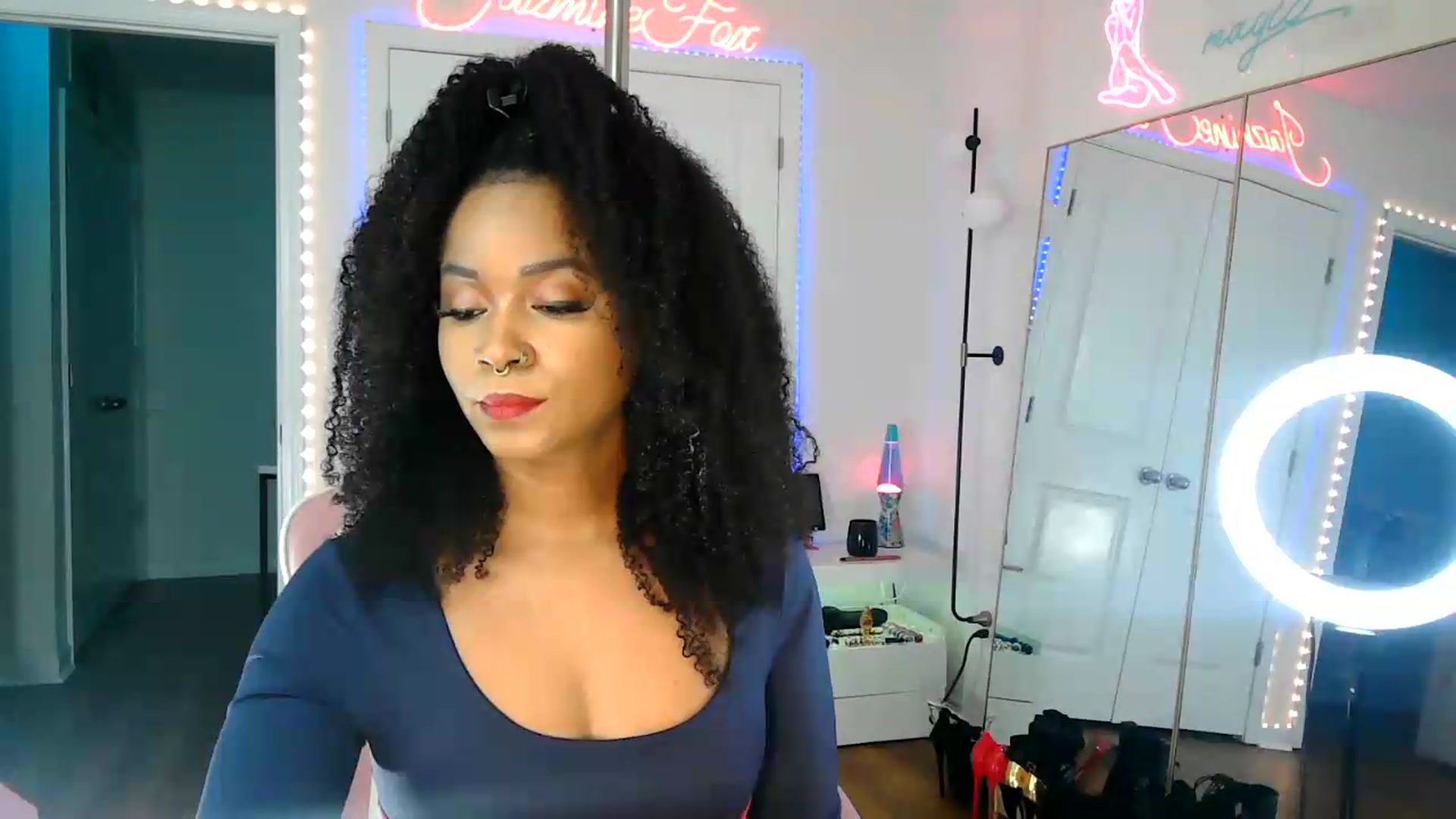 Gallery image thumbnail from Jazminefox's myfreecams stream on, 08/19/2026, 19:26 image 2 of 20