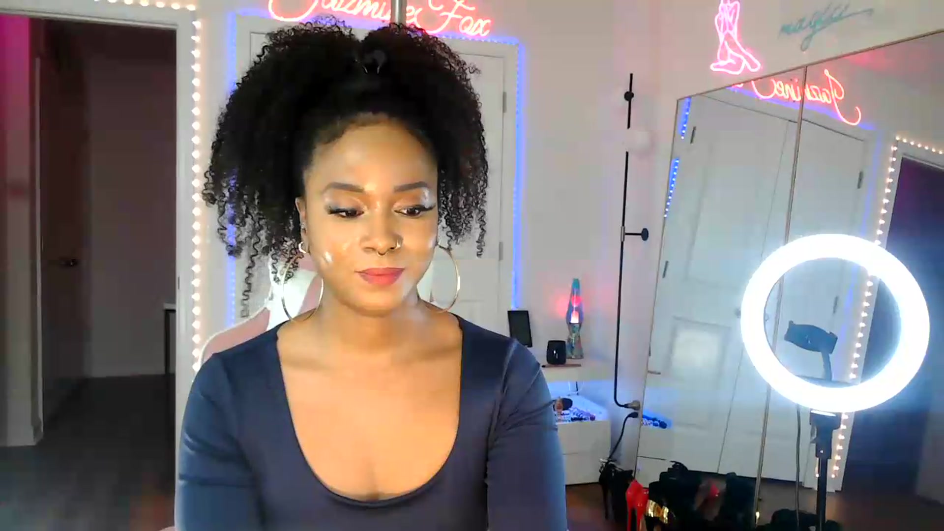 Gallery image thumbnail from Jazminefox's myfreecams stream on, 08/19/2026, 20:47 image 20 of 20
