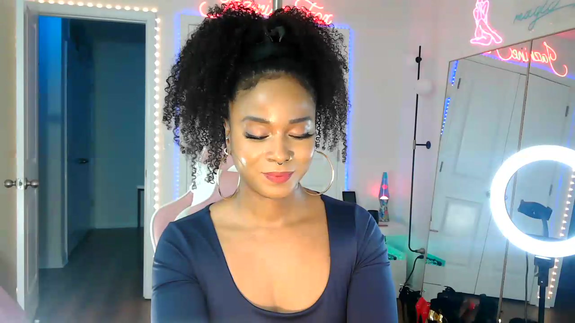 Gallery image thumbnail from Jazminefox's myfreecams stream on, 08/19/2026, 20:47 image 14 of 20