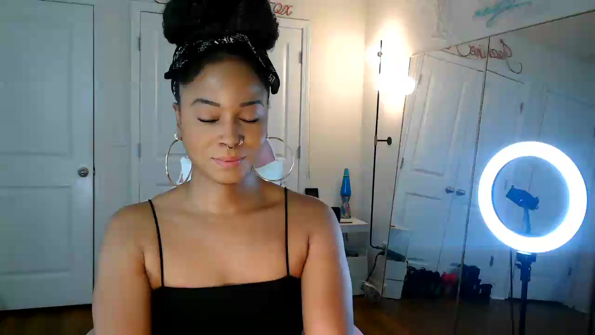 Gallery image thumbnail from Jazminefox's myfreecams stream on, 08/25/2026, 17:20 image 1 of 20