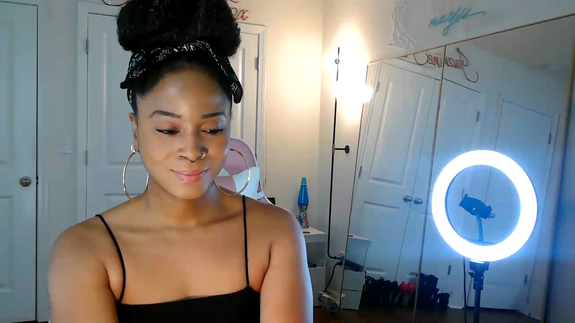 Gallery image thumbnail from Jazminefox's myfreecams stream on, 08/25/2026, 17:20 image 7 of 20
