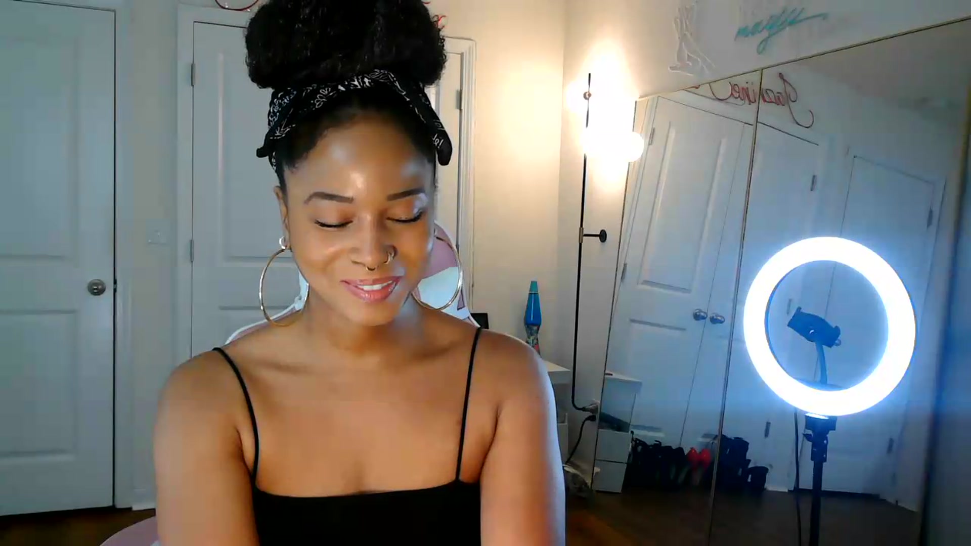 Gallery image thumbnail from Jazminefox's myfreecams stream on, 08/25/2026, 17:20 image 20 of 20