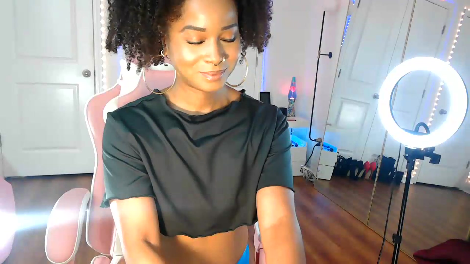 Gallery image thumbnail from Jazminefox's myfreecams stream on, 08/29/2026, 19:18 image 9 of 20