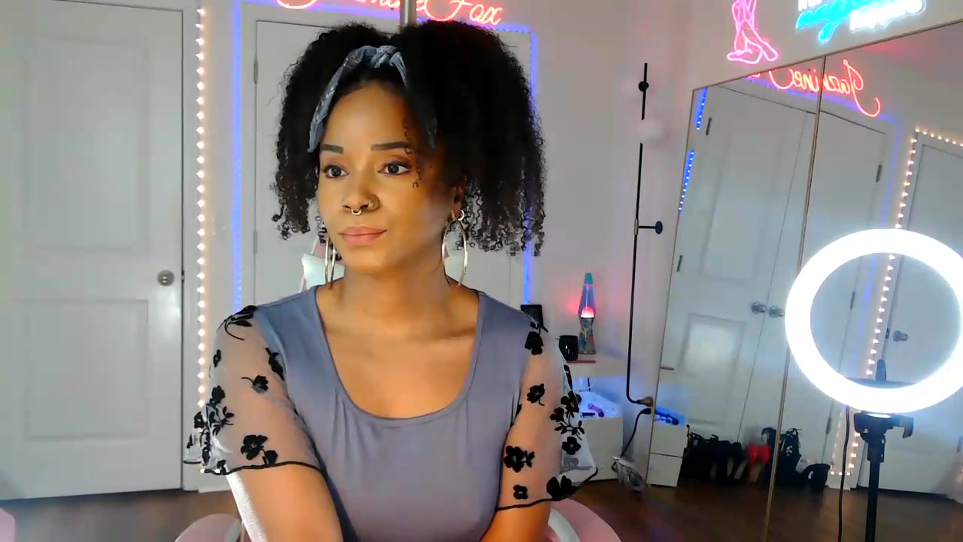 Gallery image thumbnail from Jazminefox's myfreecams stream on, 09/02/2026, 17:00 image 18 of 20
