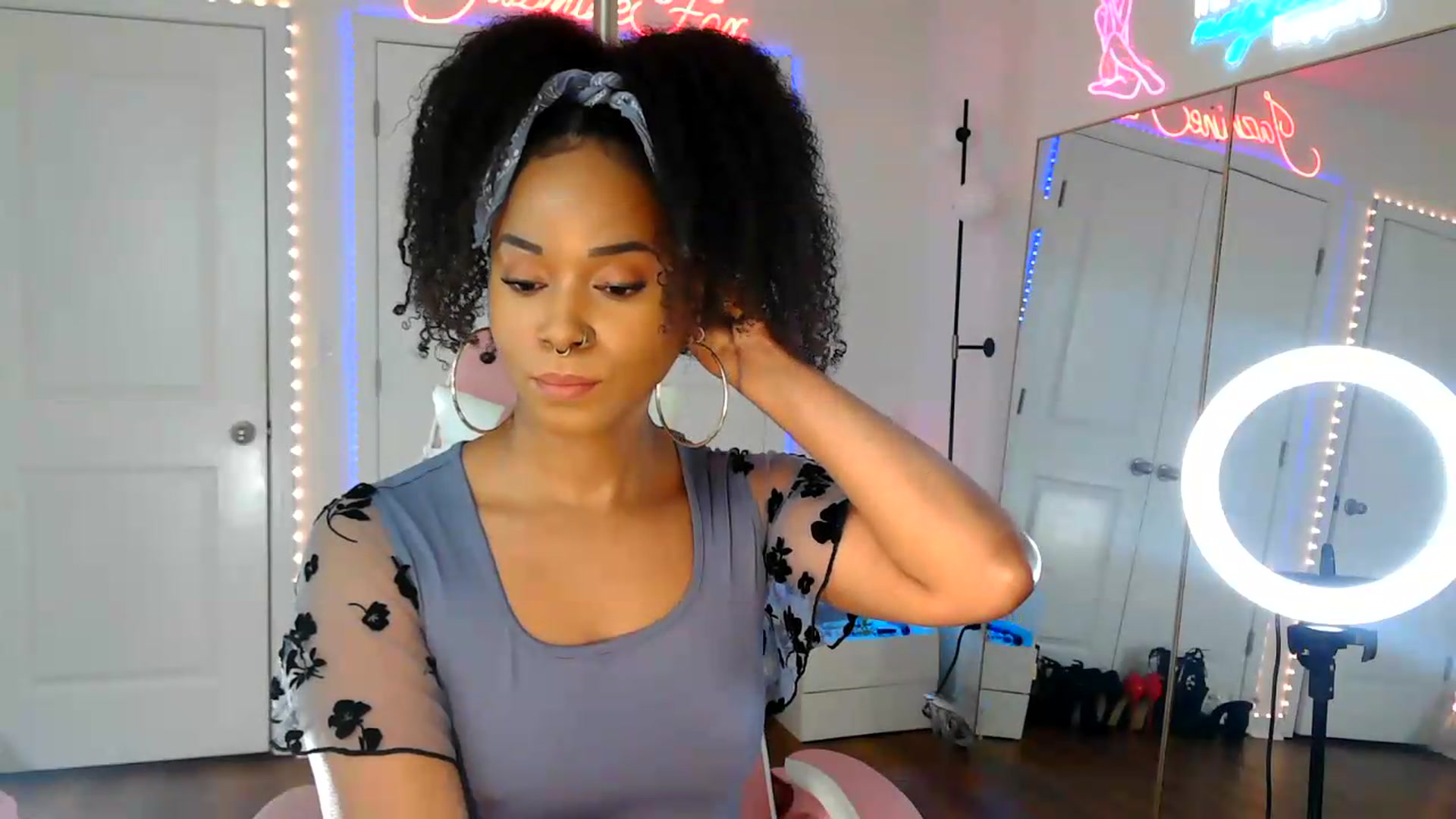 Gallery image thumbnail from Jazminefox's myfreecams stream on, 09/02/2026, 17:00 image 4 of 20