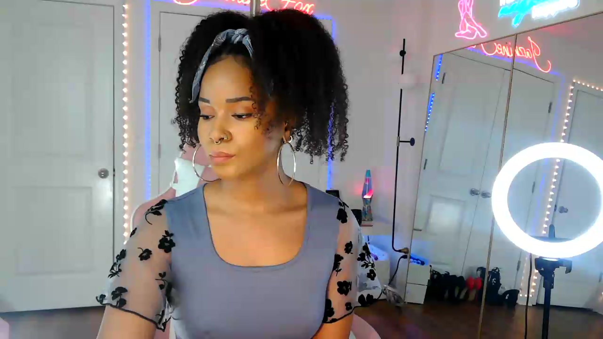 Gallery image thumbnail from Jazminefox's myfreecams stream on, 09/02/2026, 17:00 image 12 of 20