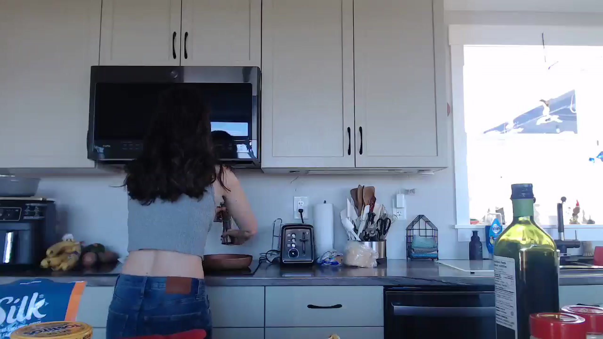 Gallery image thumbnail from JazzliciousXO's myfreecams stream on, 04/30/2025, 22:34 image 10 of 20