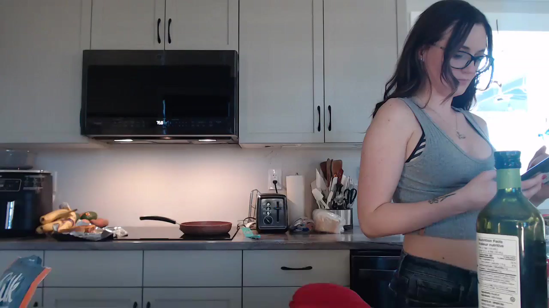 Gallery image thumbnail from JazzliciousXO's myfreecams stream on, 04/30/2025, 23:19 image 1 of 20